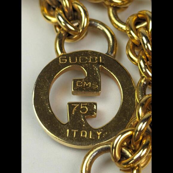 [SOLD] VINTAGE GUCCI Women's 32" Chain Belt 75cm Enamel & 18K Plated Gold Italy - Picture 2 of 6